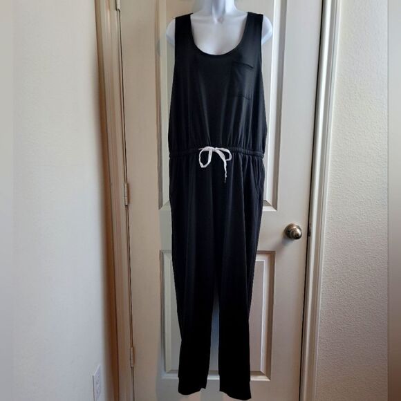 PLUS SIZE- GILLI Jumpsuit - Picture 1 of 12